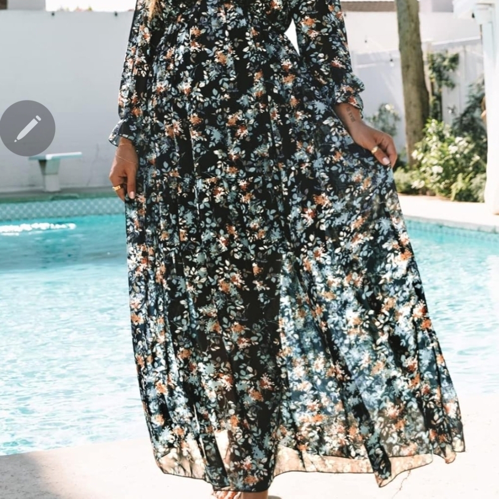 Chic Floral Black Maxi Dress